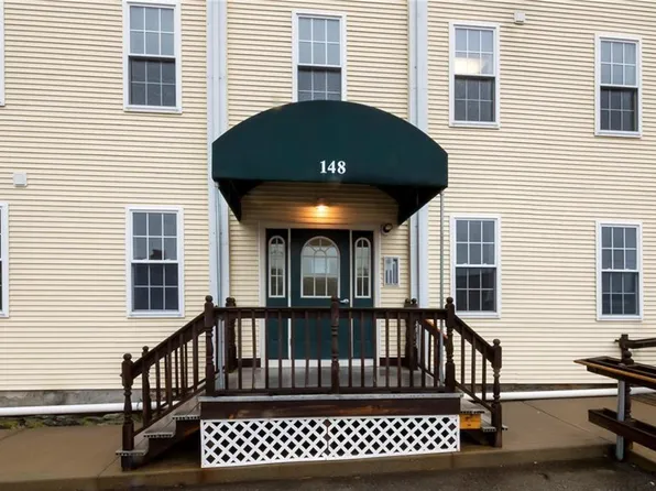 148 Bernon St APT 25, Woonsocket, RI 02895