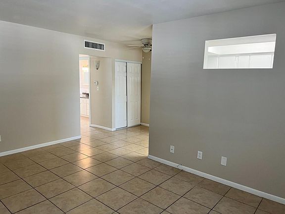 5th image of 3157 36th St N APT 17