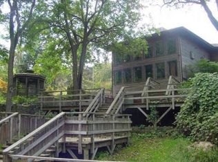 278 N Mander Rd, Valparaiso, IN 46383