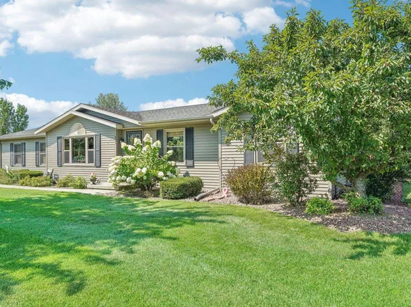 551 Spencer Drive, Evansville, WI 53536