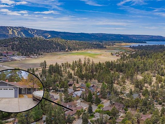 2nd image of 1046 Pine Mountain Dr