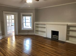 844 W Belle Plaine Ave #3, Chicago, IL 60613