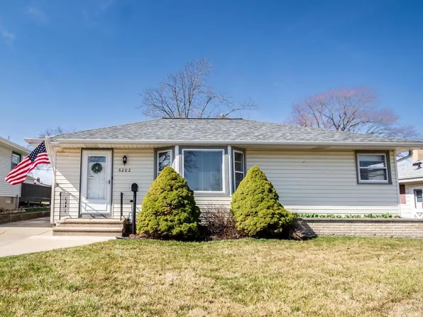 6202 49th AVENUE, Kenosha, WI 53142