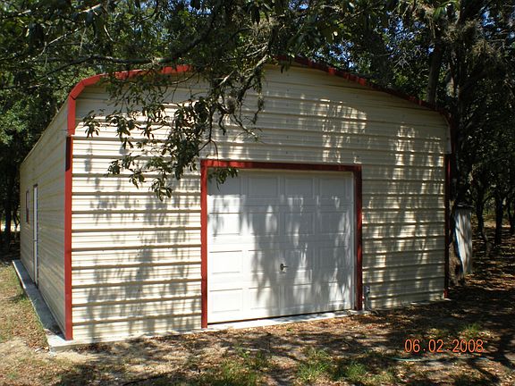 Shed/Workshop with Electric