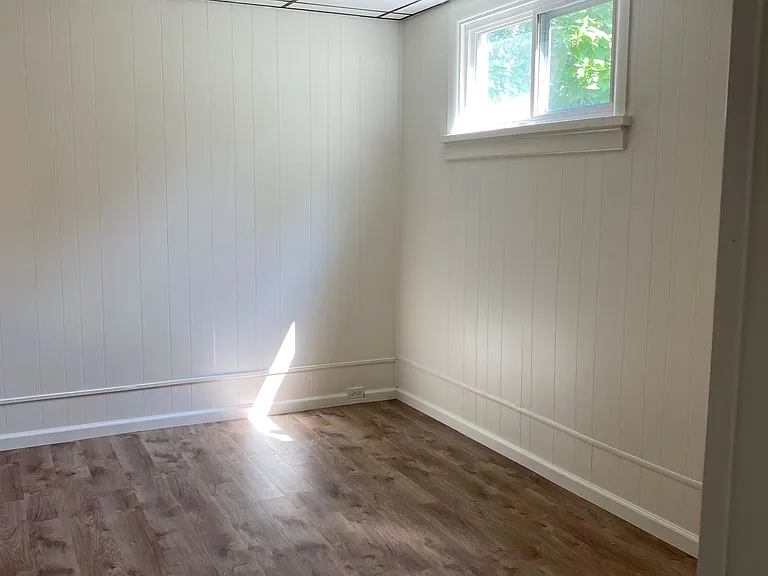 100 Kathleen St #1 — Photo 25