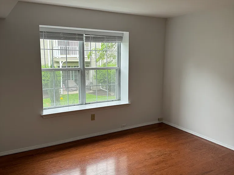 311 Society Pl — Photo 26