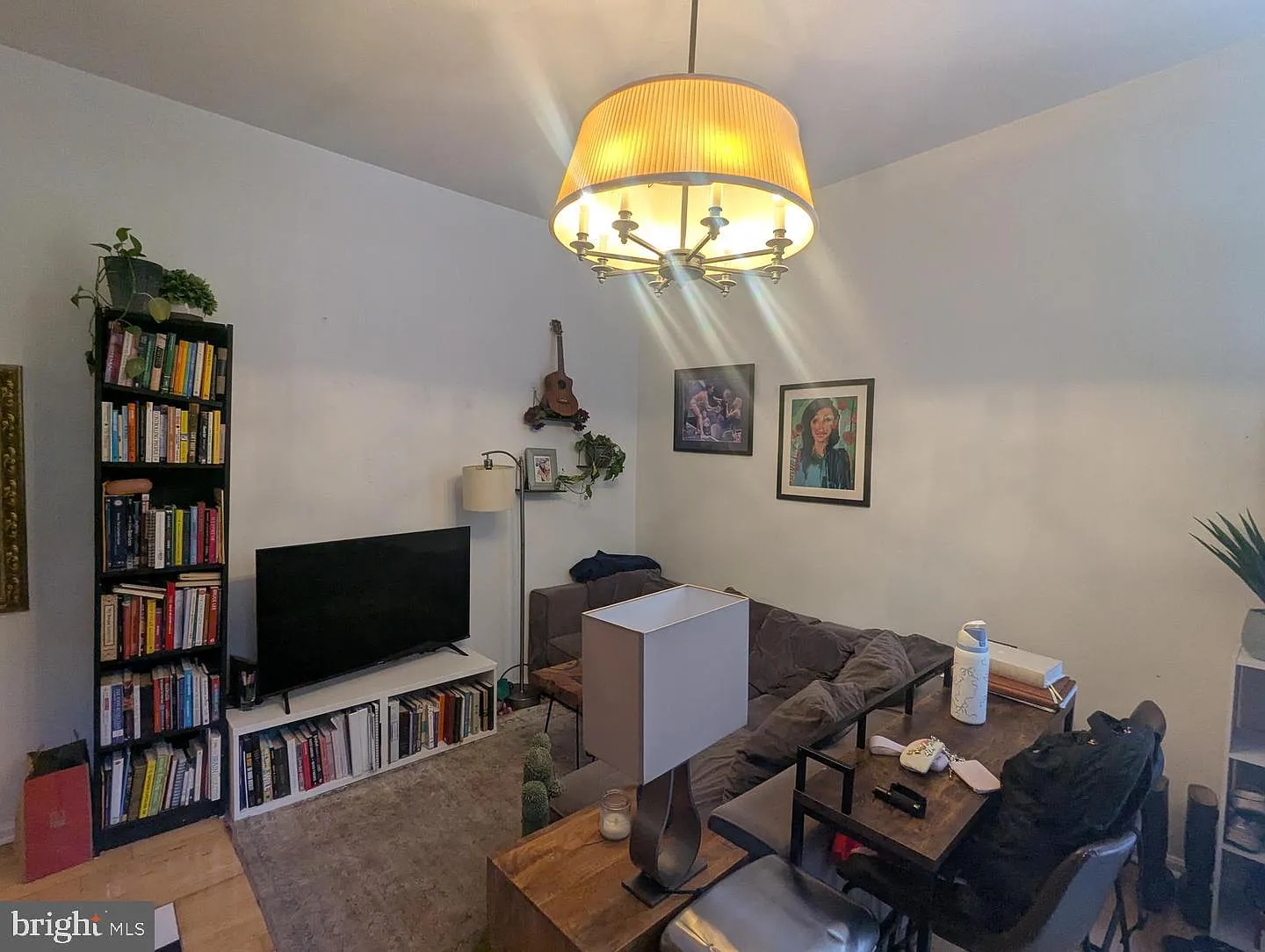 2 bed, 1.0 bath, 800 sqft, $1,950 — Photo 4