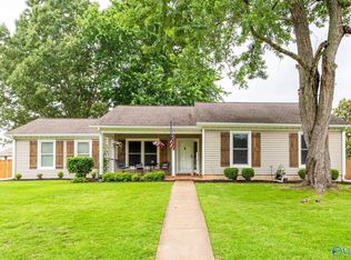 2050 Rosebury Ln SW, Huntsville, AL 35803