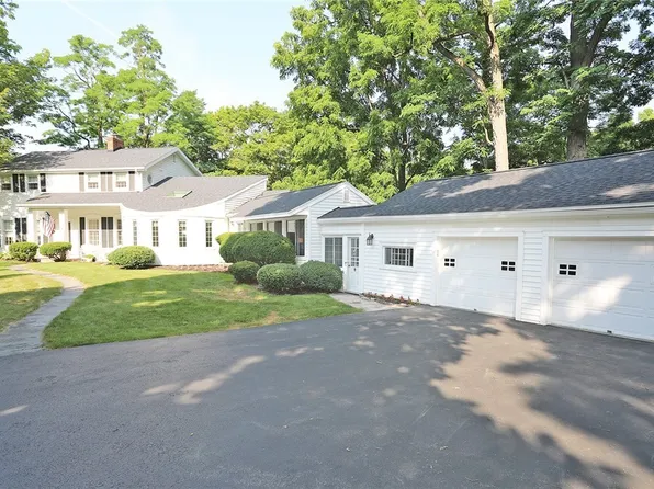 503 Salt Springs St, Fayetteville, NY 13066