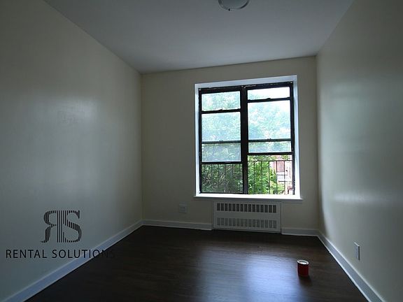 3rd image of 482 Nostrand Ave APT 3A