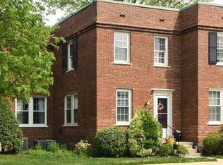 2700 16th St S APT 680, Arlington, VA 22204