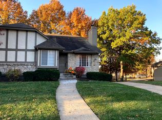 1228 NW Village Dr, Blue Springs, MO 64015