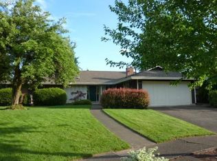 1800 NW Arcadia Ct, Beaverton, OR 97006