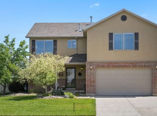 475 S Wellington Dr, Kaysville, UT 84037