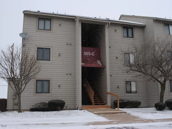 505 W Lakeshore Dr #C4, Pt Clinton, OH 43452
