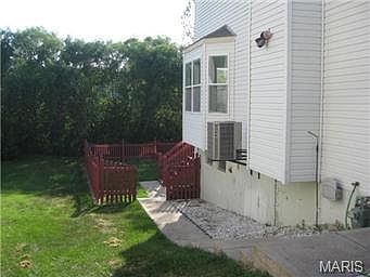 3rd image of 1315 Parmer Dr