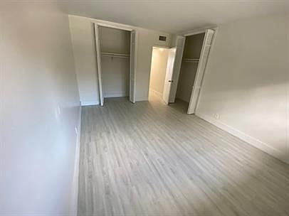 3rd image of 1638 Plunkett St #12