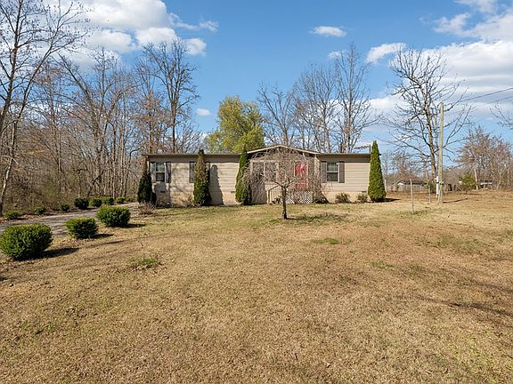 5th image of 89 Poplar Dr