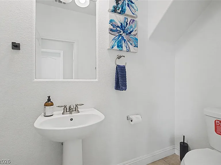 8136 Memory Lake Ave — Photo 15
