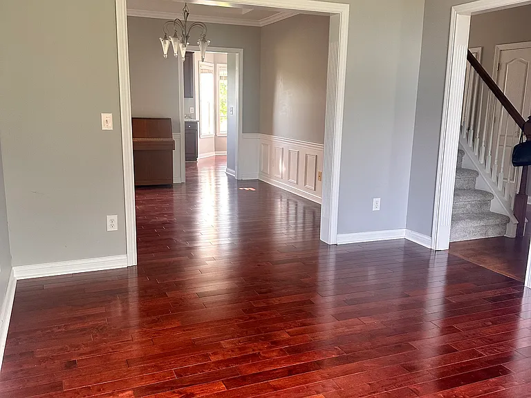 605 Mannington Pl — Photo 8