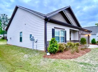 8625 Clarke Ln, Leeds, AL 35094