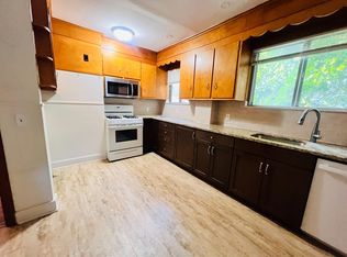 16 Russell Rd #1, Newton, MA 02458