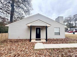 321 Somerset Dr, Warner Robins, GA 31088