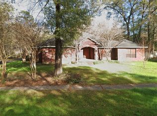 5843 Hunting Meadows Dr, Crestview, FL 32536