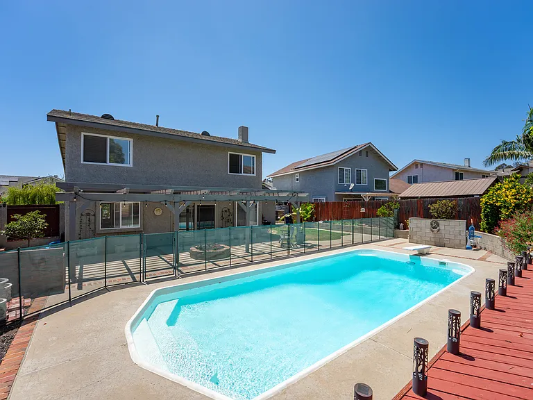 2292 Buffalo Ave — Photo 33