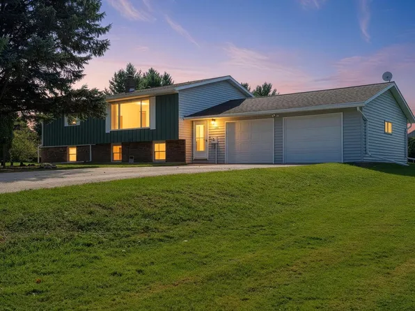 E3965 State Road 29, Kewaunee, WI 54216