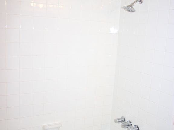 2nd image of 1017 Montgomery Cir