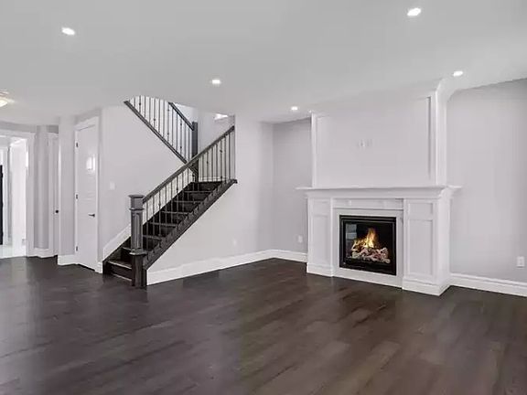 5th image of 19 Belleview Dr #1A