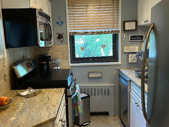 2nd image of 199-21 22 nd Avenue #1-262
