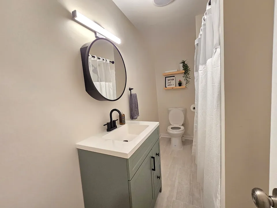 1131 Itin St #2