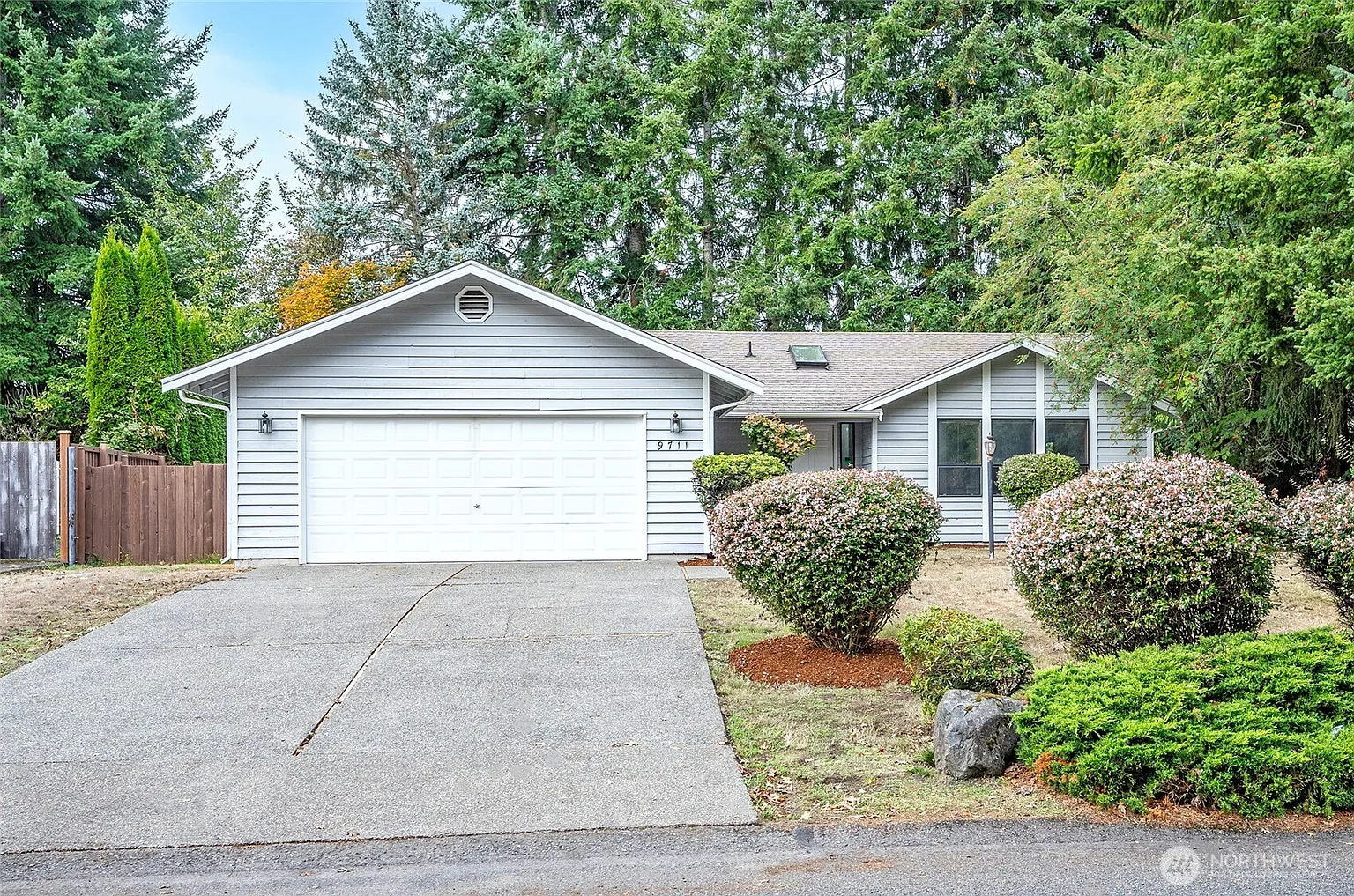 9711 Onyx Drive SW photo 1