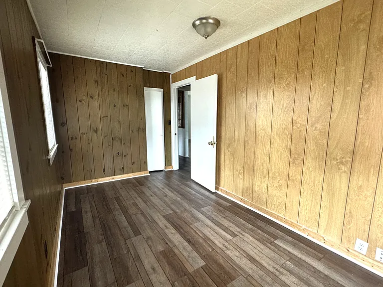 7203 Porcher Dr — Photo 8