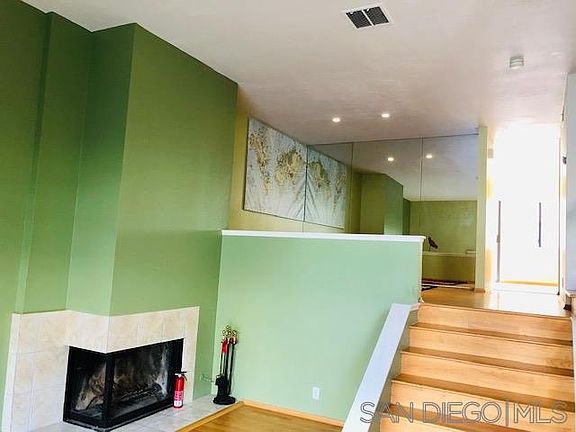 4th image of 3230 Caminito Eastbluff Unit 74
