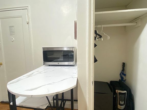 5th image of 1553 York Ave APT D