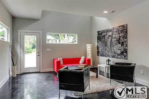 4th image of 1309B Stainback Ave #B