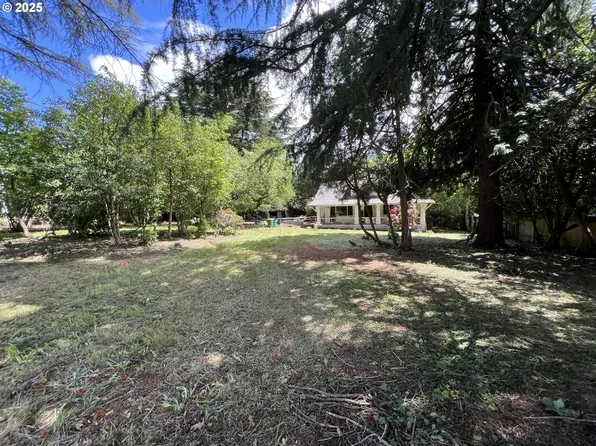 8270 SW Sorrento Rd, Beaverton, OR 97008