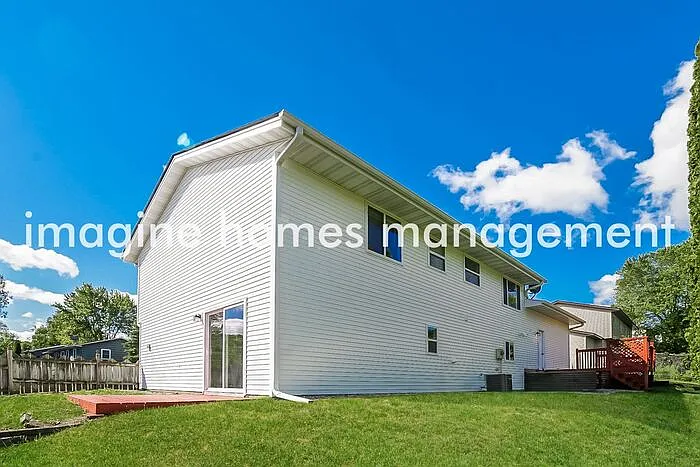 1323 Easter Ln — Photo 13