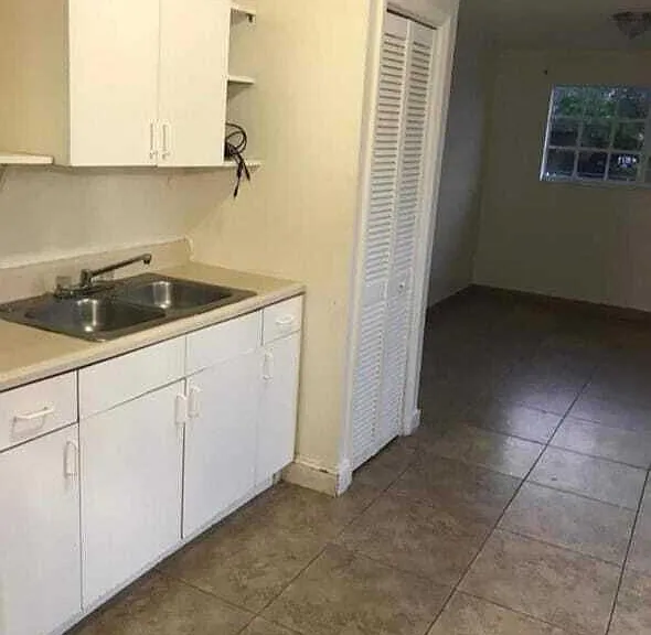 17131 NW 44th Ave — Photo 4