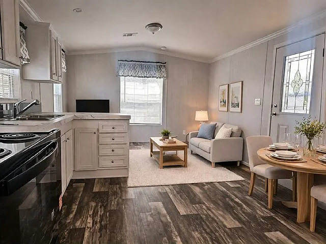 Building Photo - 9 George St #42