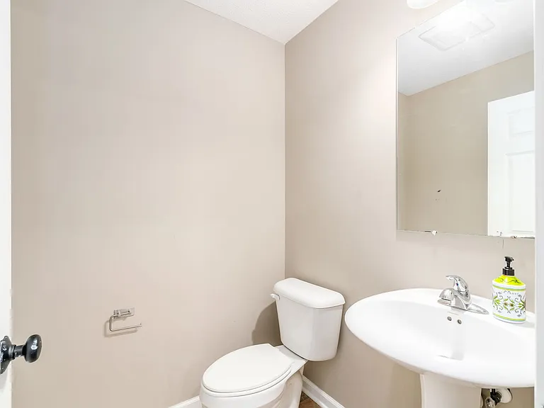 5642 Coventry Ct — Photo 30