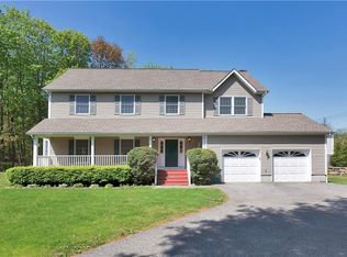 27 N Greenwich Rd, Armonk, NY 10504