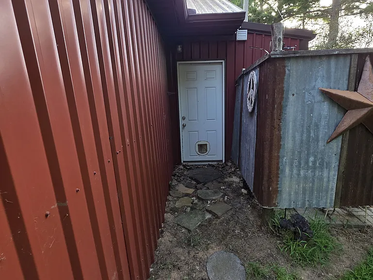390 Meadowlark Rd — Photo 39