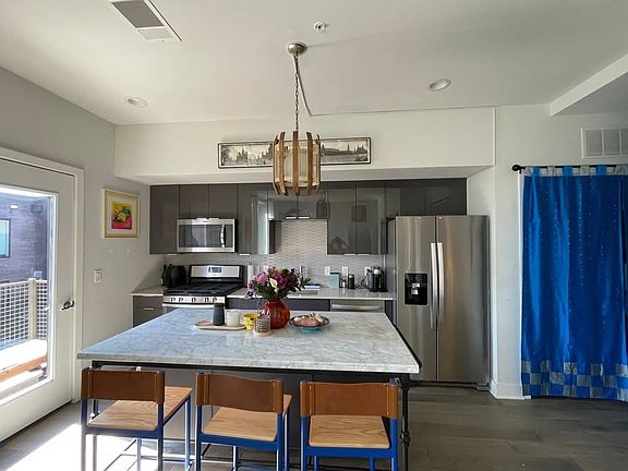 4th image of 1800 E 4th St Unit 354