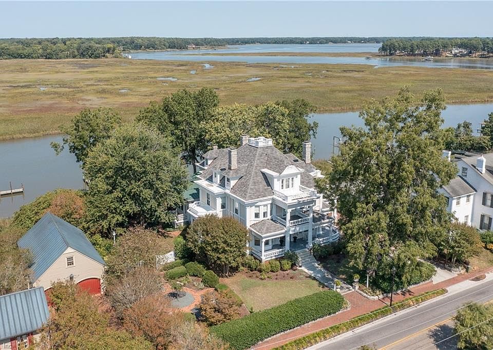 345 S Church St, Smithfield, VA 23430 Zillow