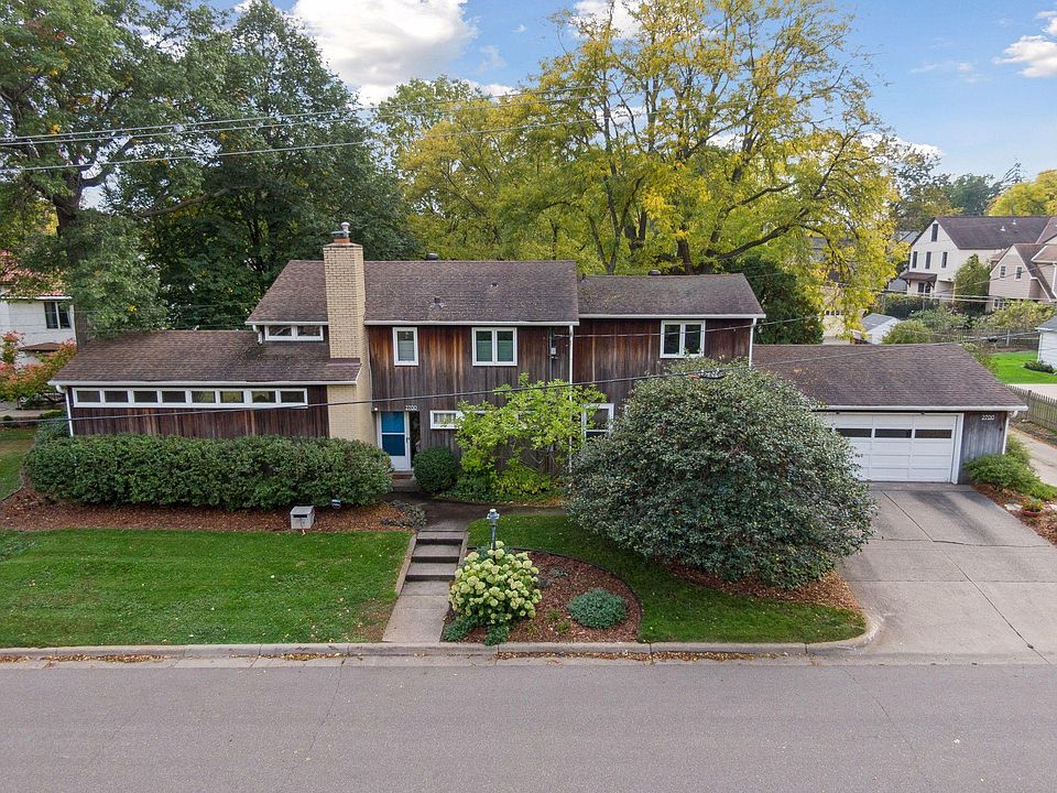 1st image of 2700 Glenhurst Ave S