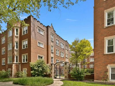 4423 N Lawndale Ave APT 1A, Chicago, IL, 60625